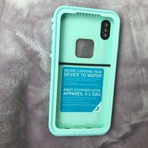 Iphone XS Max phone case brand new Lifeproof fre